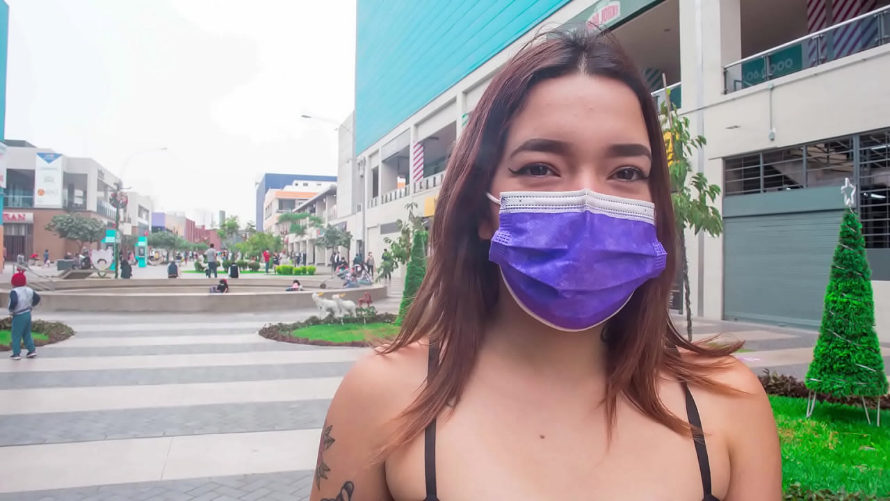 IMMIGRANTE VENEZUELANA appena arrivata in Perù, ricatta il tassista